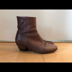 Common projects brown